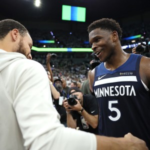 开云体育官网-爱德华兹：库里是我兄弟&amp;我爱他的一切 他是最伟大控卫 不太懂rap